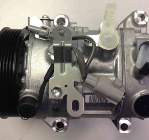 OEM Denso 7SAS17C A/C Compressor with Clutch for Toyota Highlander & RAV4